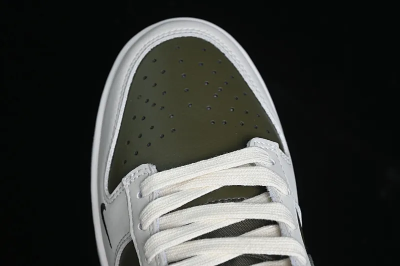All Categories Nk SB Dunk Series Nk SB Dunk Low Low-top sneakers Nk Dunk Low "Year of the Snake" Year of the Snake Spring Festival limited low-top casual sneakers HV5980-231